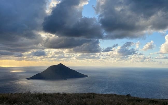 Hachijojima: The Ultimate Guide to Tokyo's Wild Tropical Island
